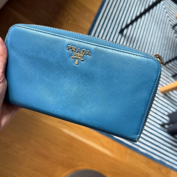 Prada Saffiano wallet